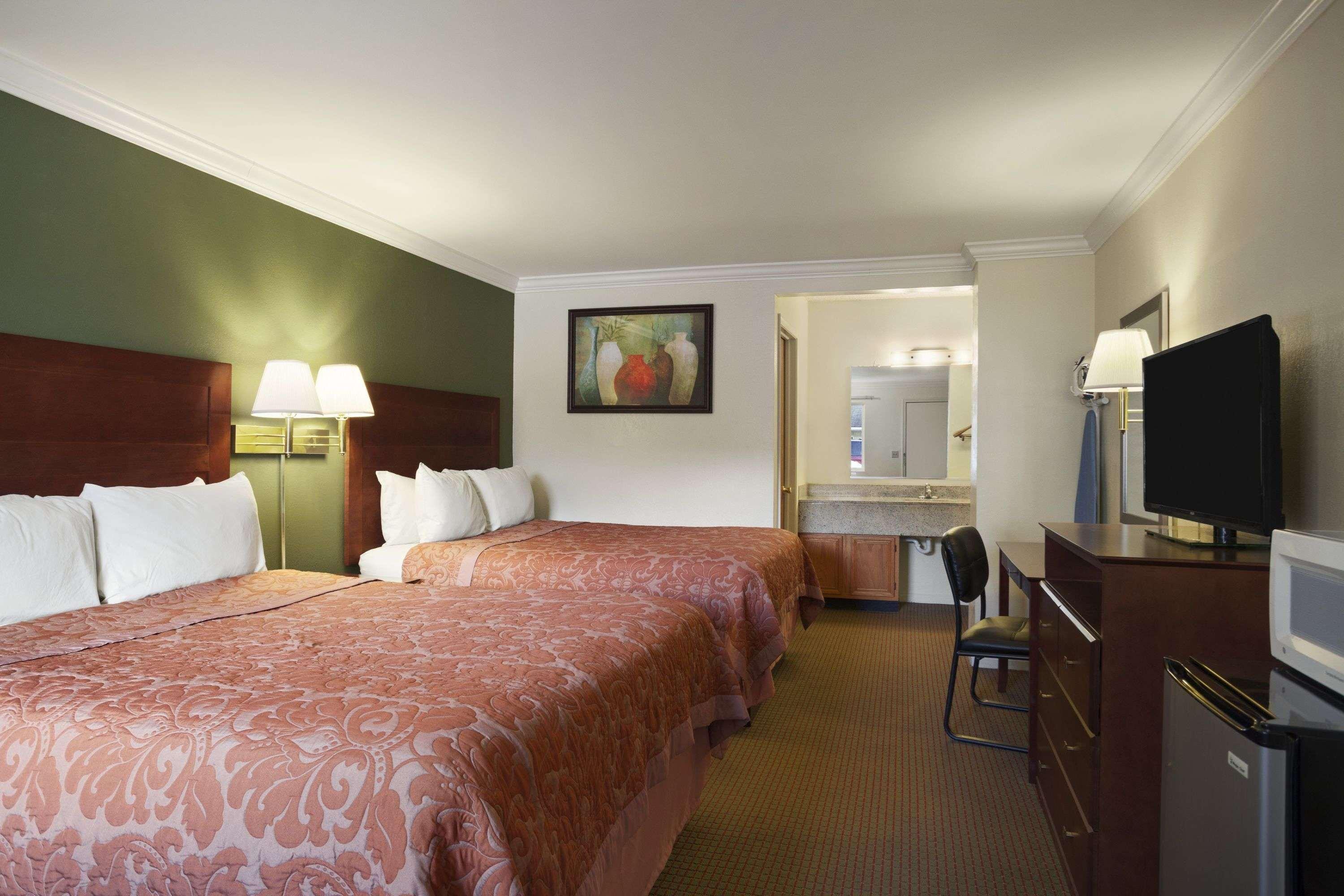 Super 8 By Wyndham Mifflinville Near Bloomsburg Екстериор снимка