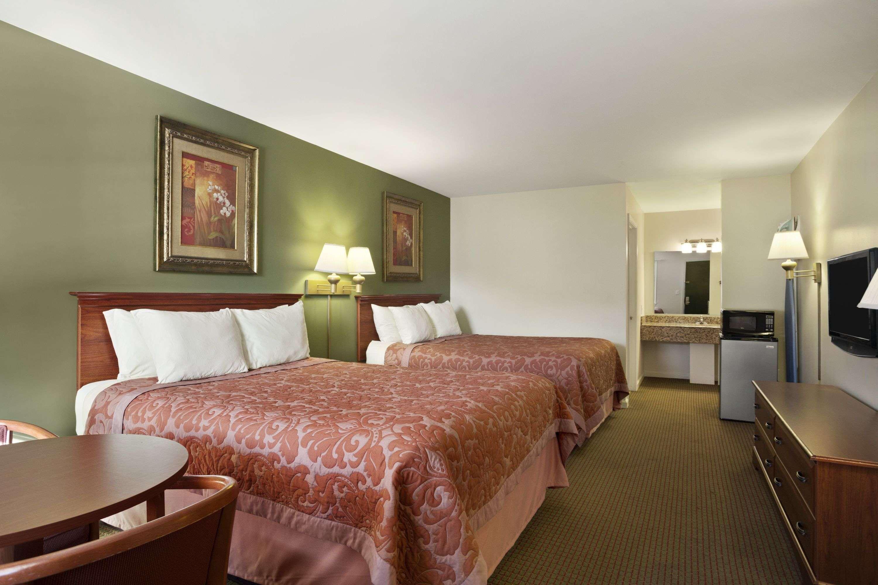 Super 8 By Wyndham Mifflinville Near Bloomsburg Екстериор снимка